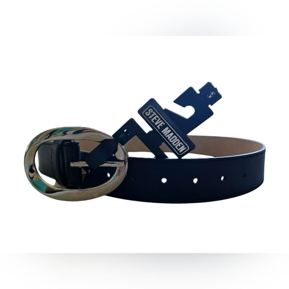Steve Madden Women's Size Small Black Belt with Silver Buckle